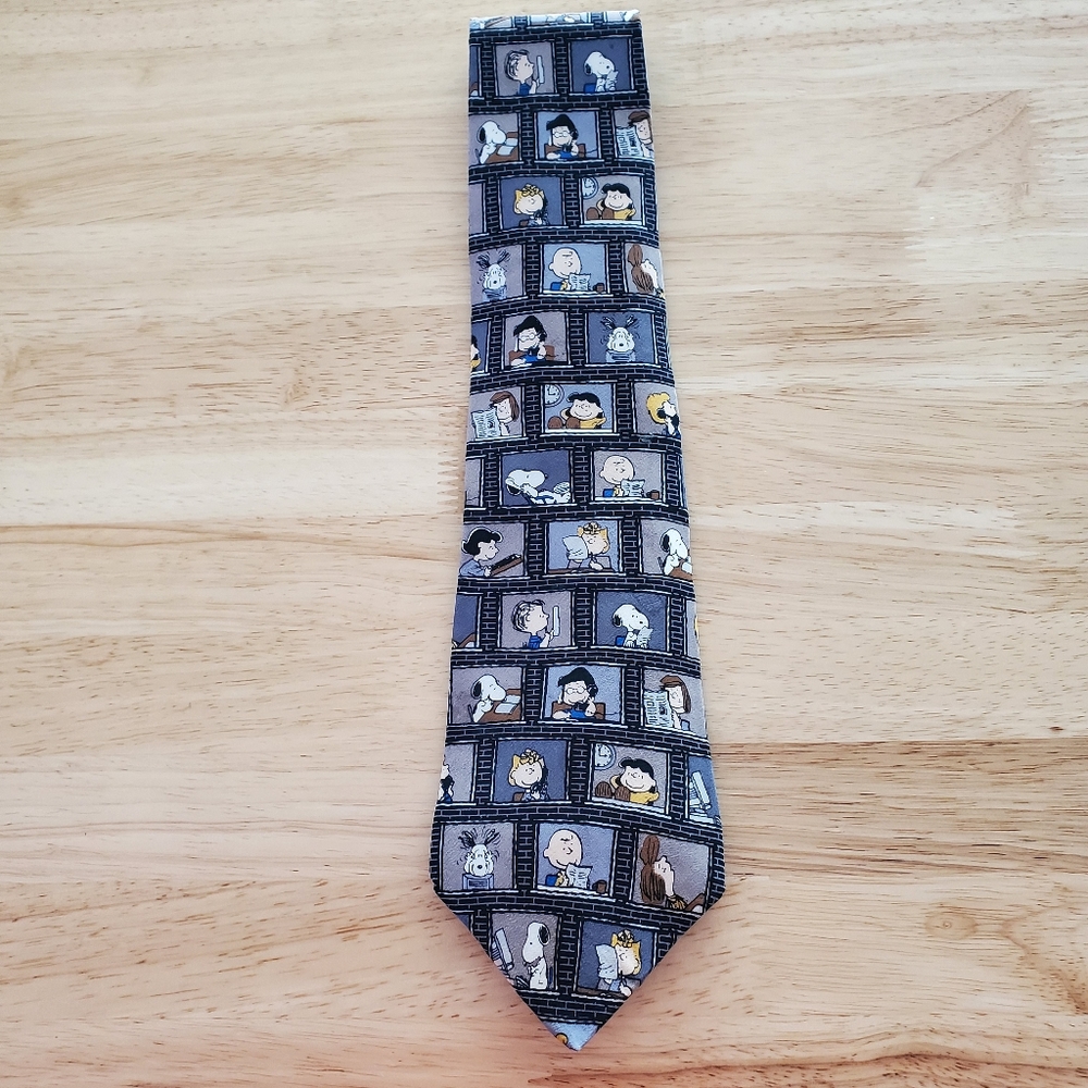 Vintage Peanuts Silk Neck Tie AOP
